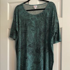 EUC Lularoe Irma top